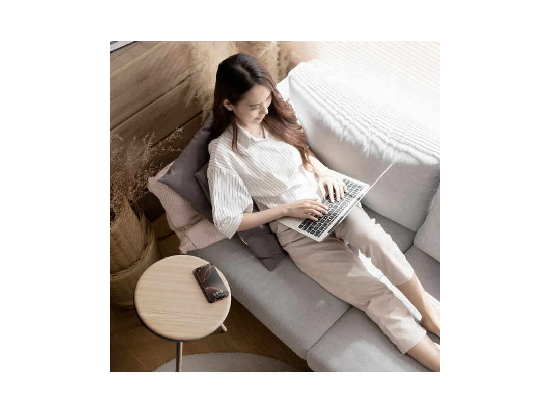 Momax Cymbal Foldable Smart Table | Wireless Charger + Speaker | Qatar Momax Cymbal Foldable Smart Table | Wireless Charger + Speaker | Qatar